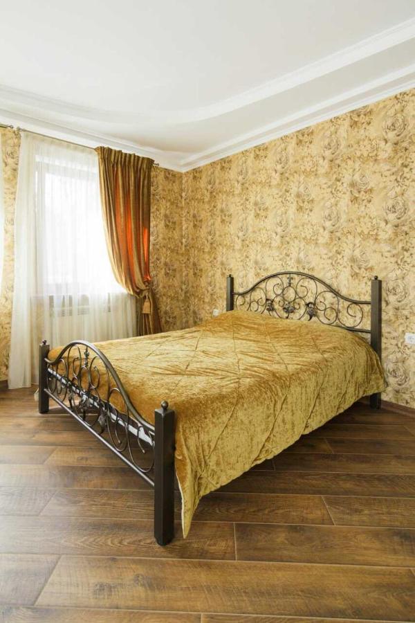 Apartment In Deribasovskay Street 20 Odessa Esterno foto